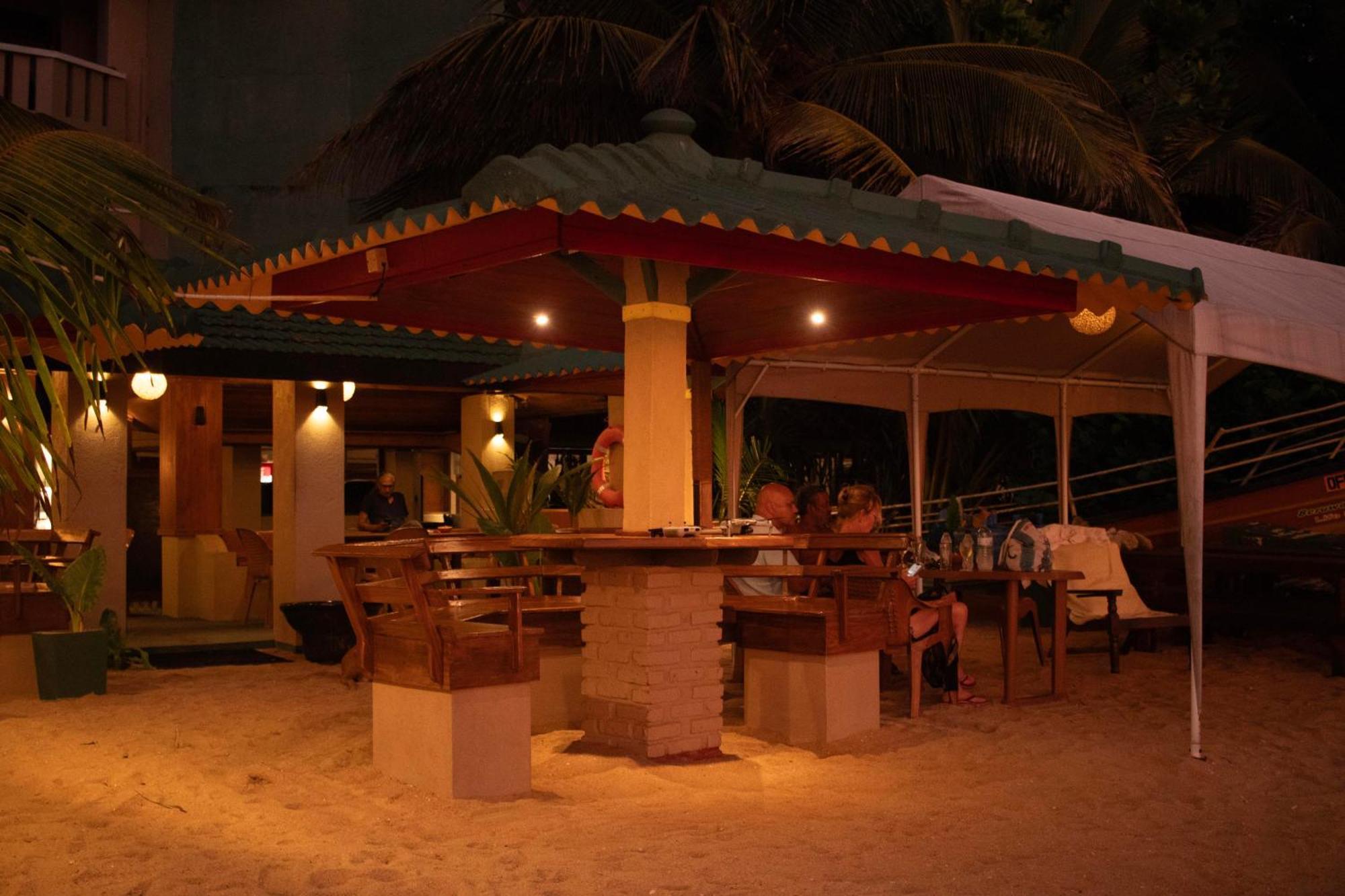 Hotel Coconut Bar Sea Lodge Beruwala Exterior foto