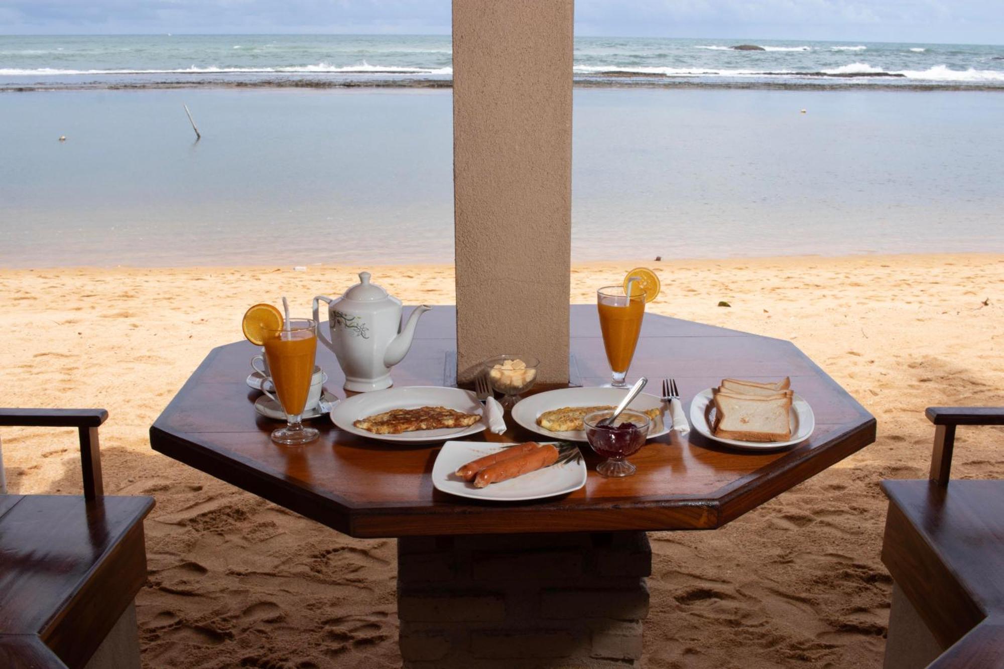 Hotel Coconut Bar Sea Lodge Beruwala Exterior foto